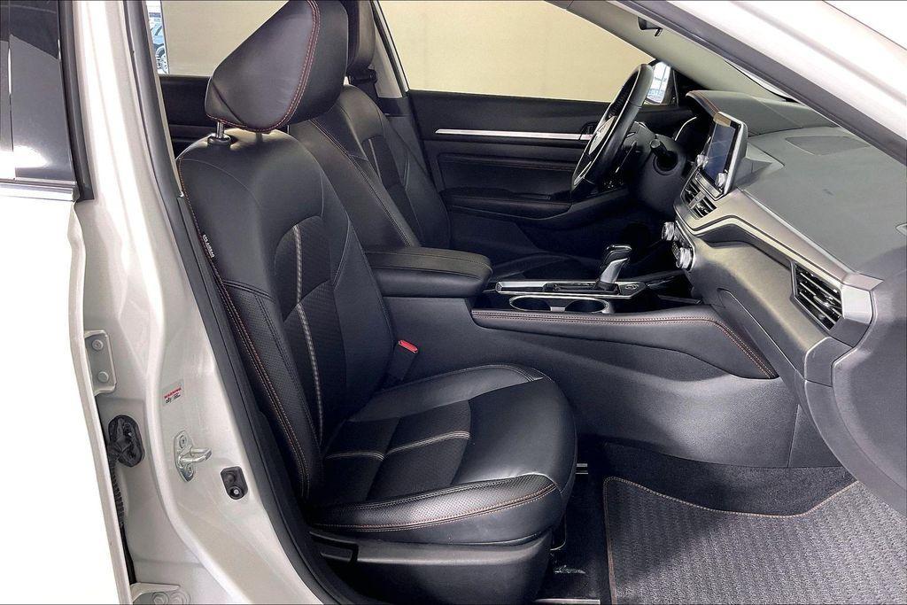 used 2023 Nissan Altima car, priced at $22,876