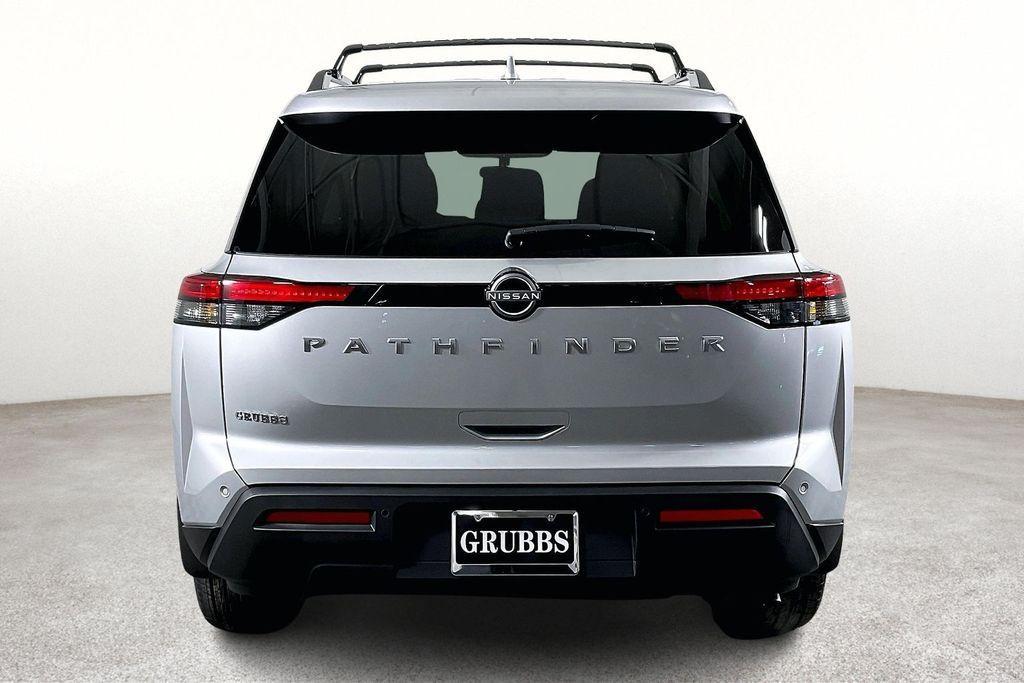new 2025 Nissan Pathfinder car, priced at $33,366