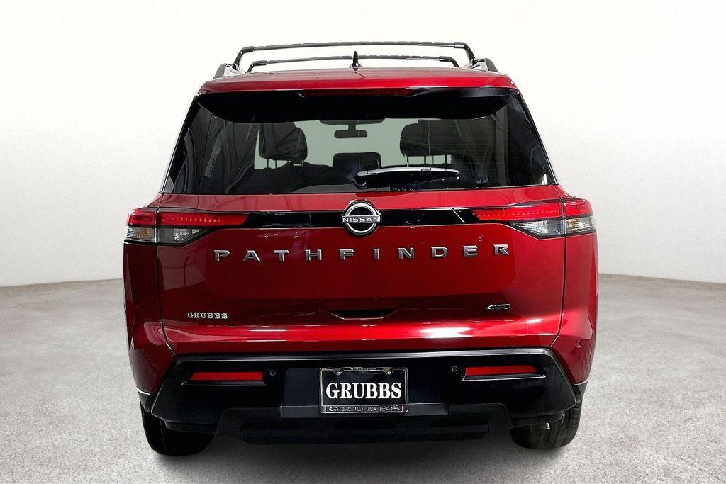 new 2026 Nissan Pathfinder car, priced at $38,922