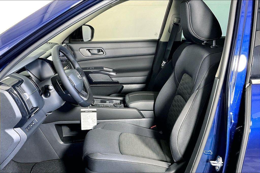 new 2026 Nissan Pathfinder car, priced at $38,755