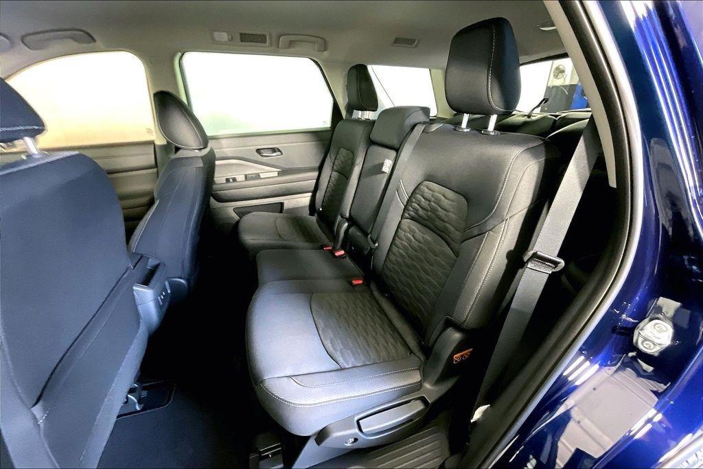 new 2026 Nissan Pathfinder car, priced at $38,755