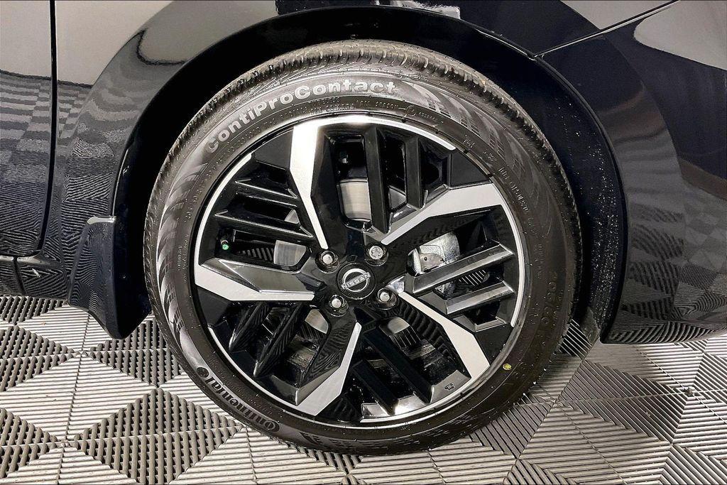 new 2025 Nissan Versa car, priced at $20,287