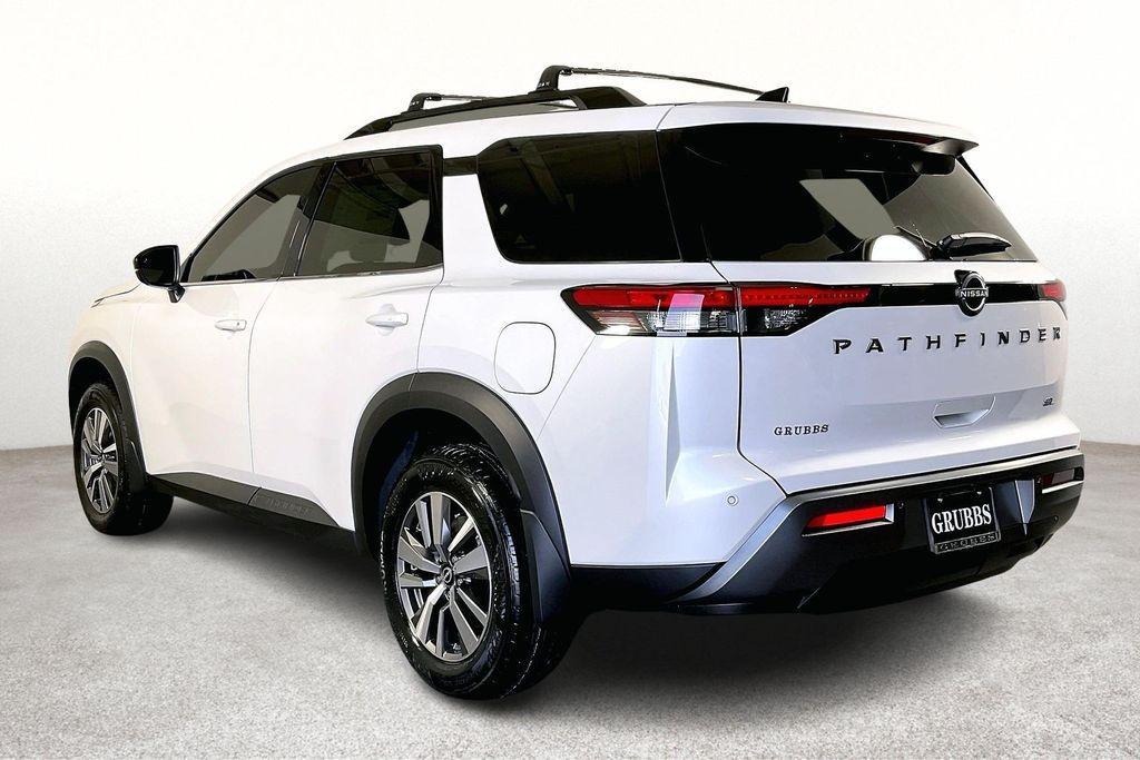 new 2026 Nissan Pathfinder car, priced at $41,835