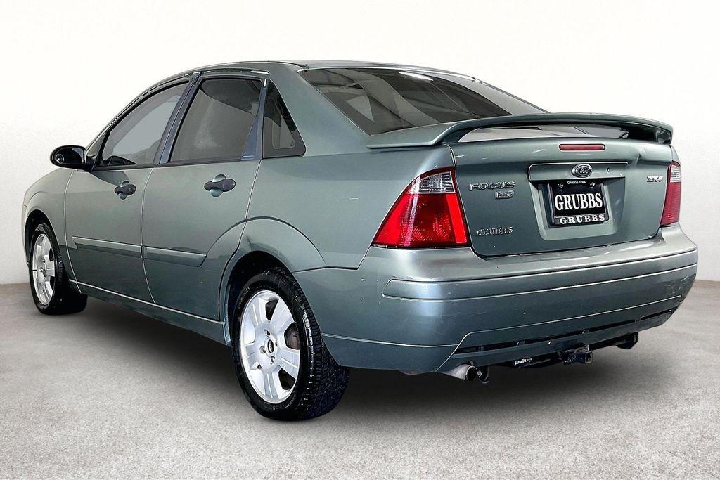 used 2005 Ford Focus car, priced at $5,784