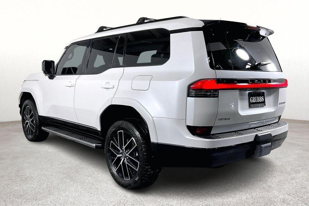 used 2025 Lexus GX 550 car, priced at $87,877