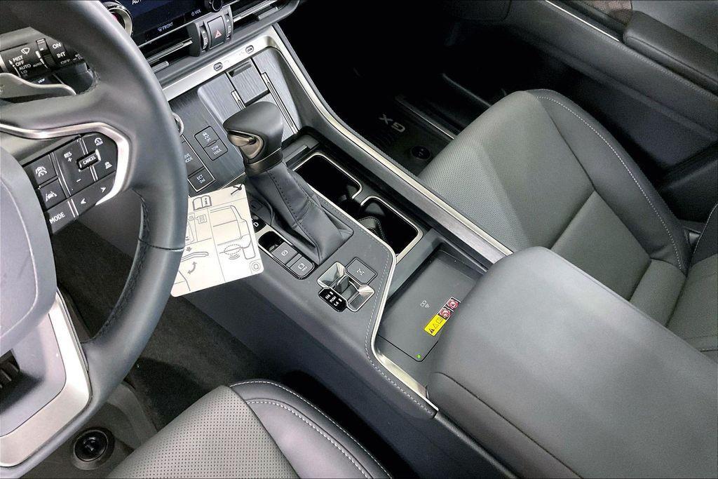 used 2025 Lexus GX 550 car, priced at $87,877