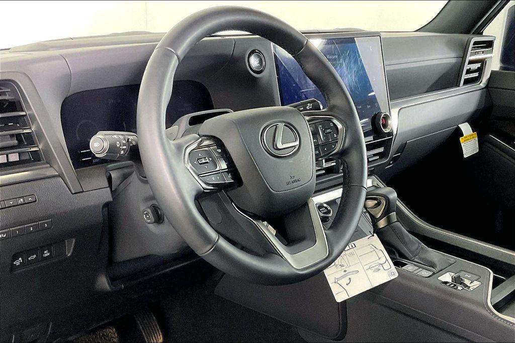 used 2025 Lexus GX 550 car, priced at $87,877