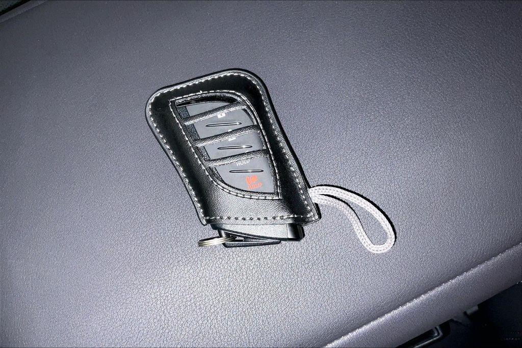 used 2025 Lexus GX 550 car, priced at $87,877