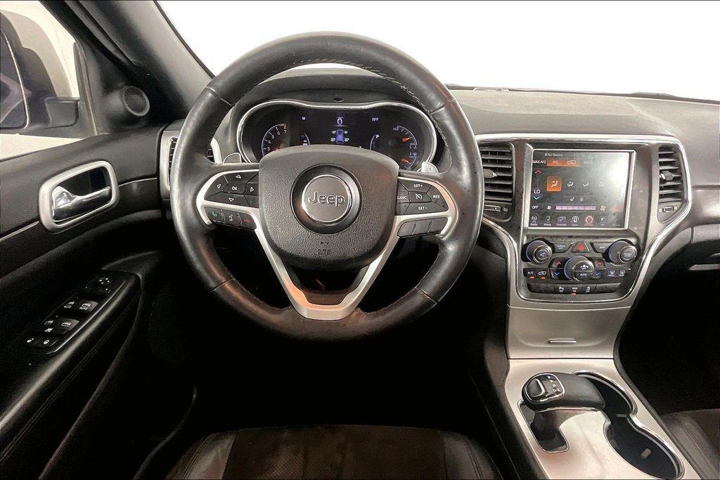 used 2015 Jeep Grand Cherokee car, priced at $5,876