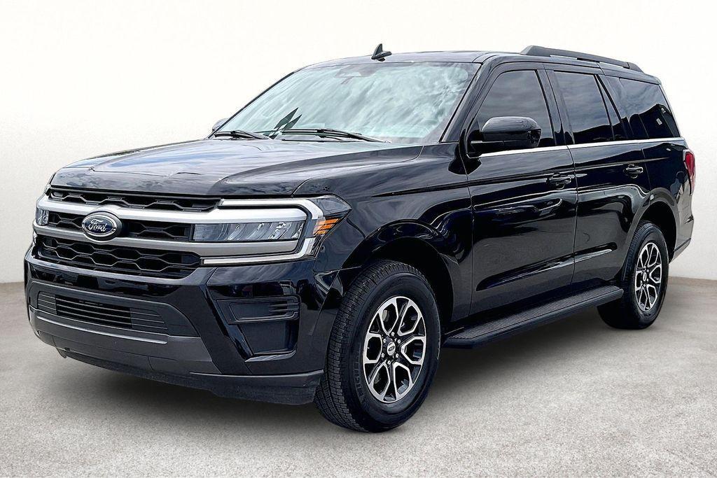 used 2024 Ford Expedition car, priced at $40,894