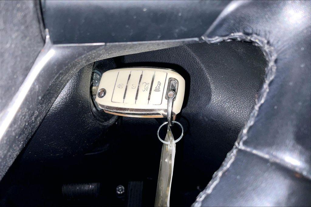 used 2016 Kia Sorento car, priced at $9,476