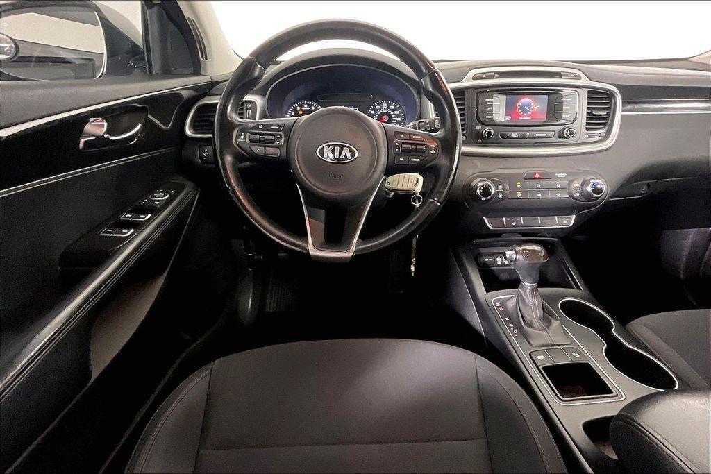 used 2016 Kia Sorento car, priced at $9,476
