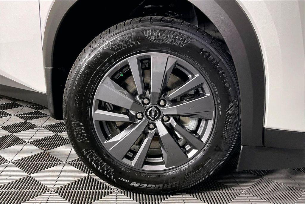 new 2026 Nissan Pathfinder car, priced at $39,359