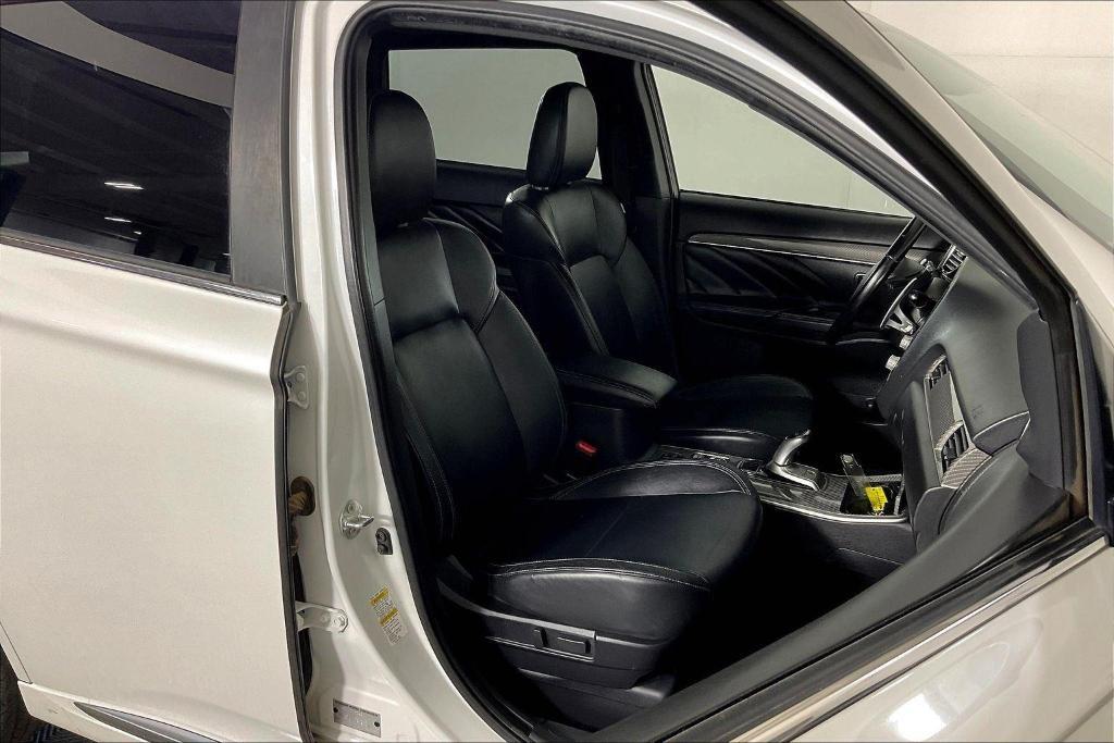 used 2020 Mitsubishi Outlander PHEV car, priced at $14,922