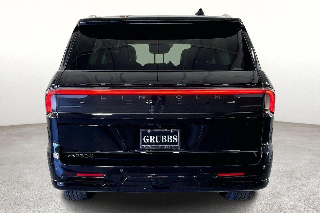 used 2025 Lincoln Navigator car, priced at $75,896