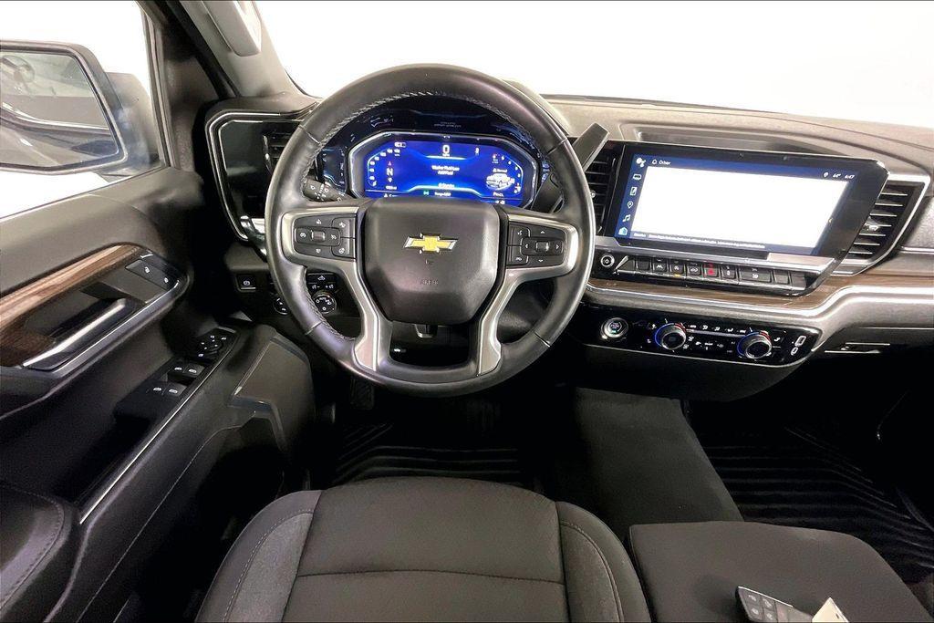 used 2024 Chevrolet Silverado 1500 car, priced at $37,072