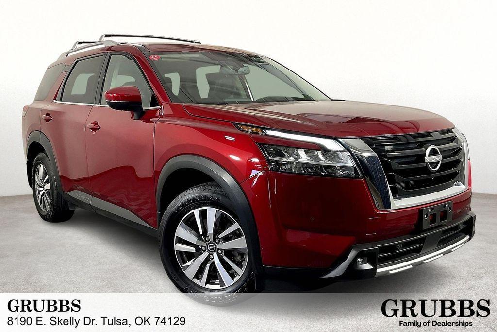 used 2022 Nissan Pathfinder car, priced at $30,277