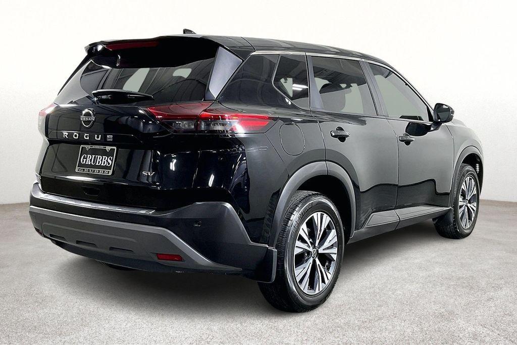 used 2022 Nissan Rogue car, priced at $16,877