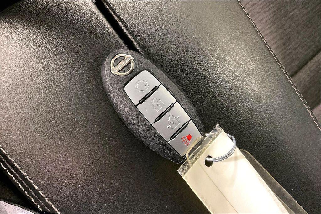 used 2022 Nissan Rogue car, priced at $16,877