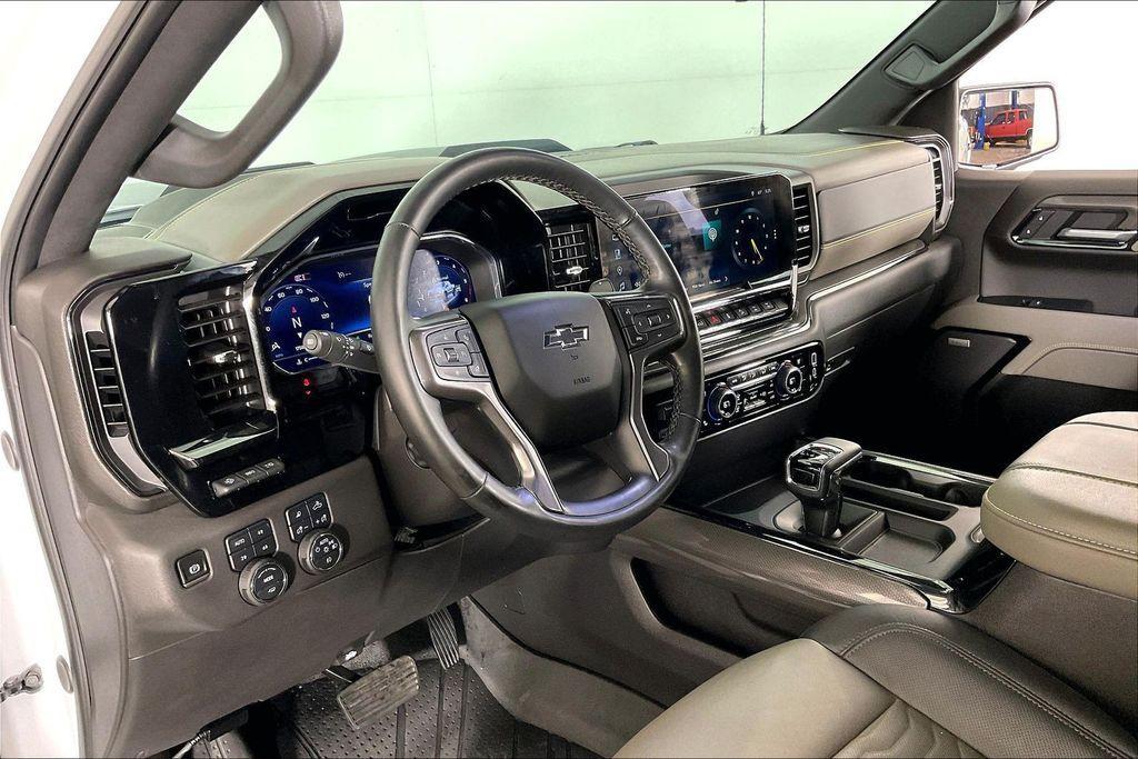 used 2025 Chevrolet Silverado 1500 car, priced at $59,992