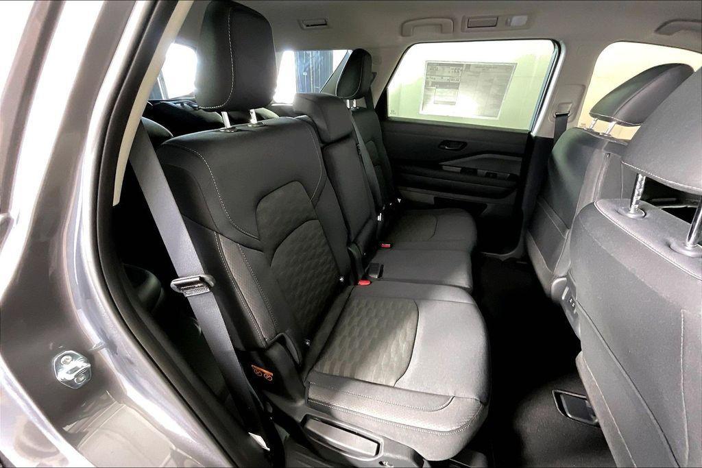 new 2026 Nissan Pathfinder car, priced at $38,951