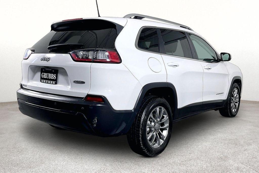 used 2020 Jeep Cherokee car, priced at $10,896
