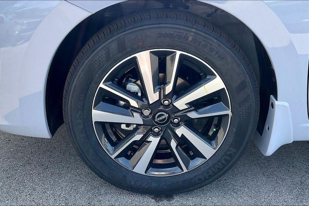 new 2025 Nissan Versa car, priced at $20,076