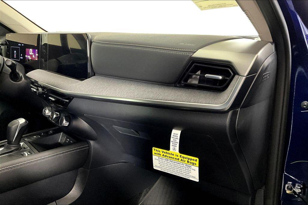 new 2025 Nissan Kicks car, priced at $23,864