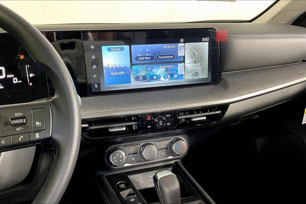 new 2025 Nissan Kicks car, priced at $23,624