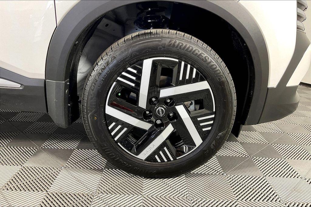new 2026 Nissan Kicks car, priced at $25,336