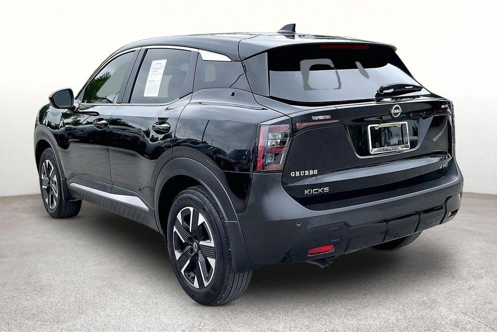 used 2025 Nissan Kicks car, priced at $23,076