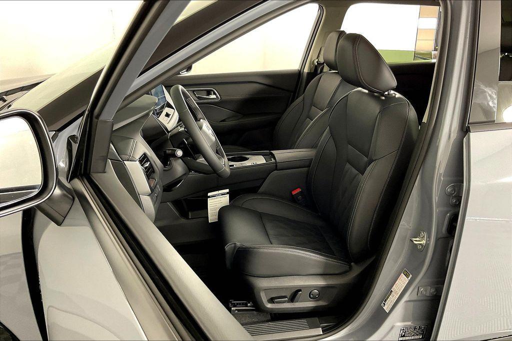 new 2025 Nissan Rogue car, priced at $38,477