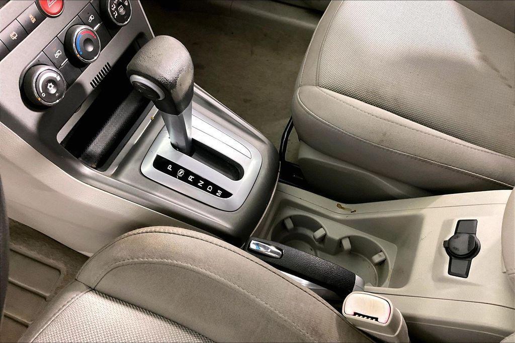 used 2009 Saturn Vue car, priced at $2,977