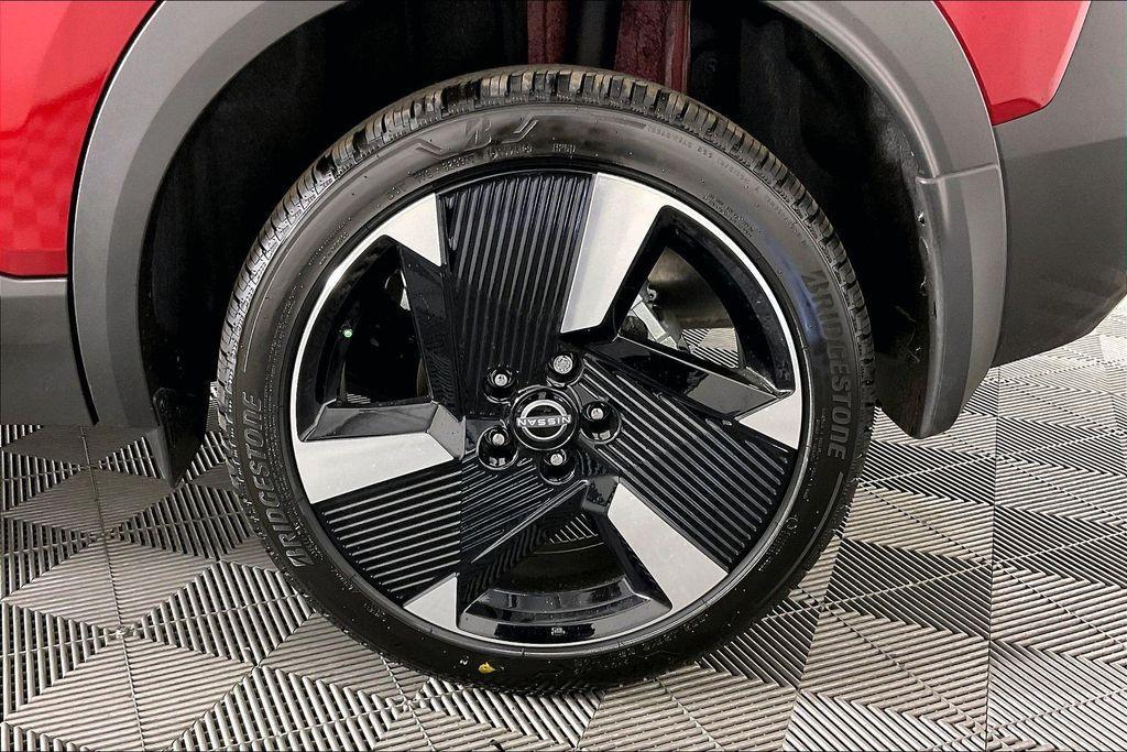 new 2026 Nissan Kicks car, priced at $29,427