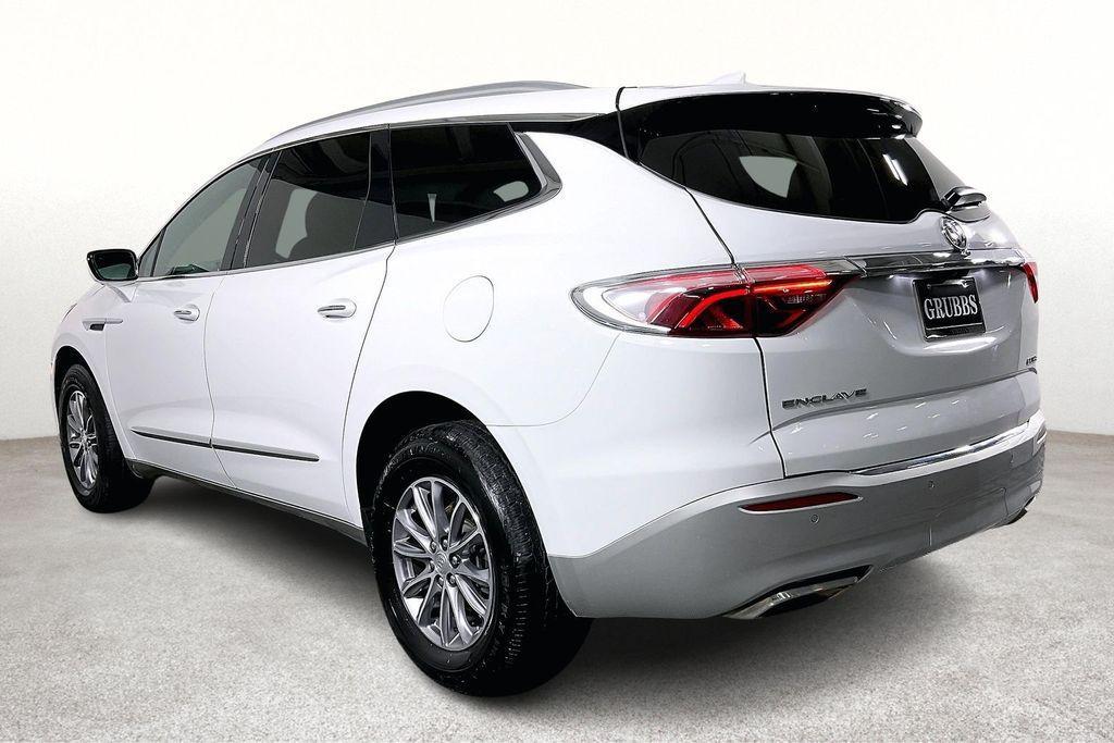 used 2022 Buick Enclave car, priced at $22,577