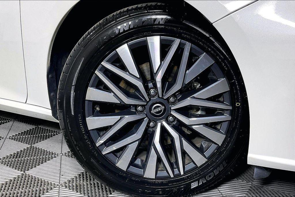 used 2024 Nissan Altima car, priced at $18,577