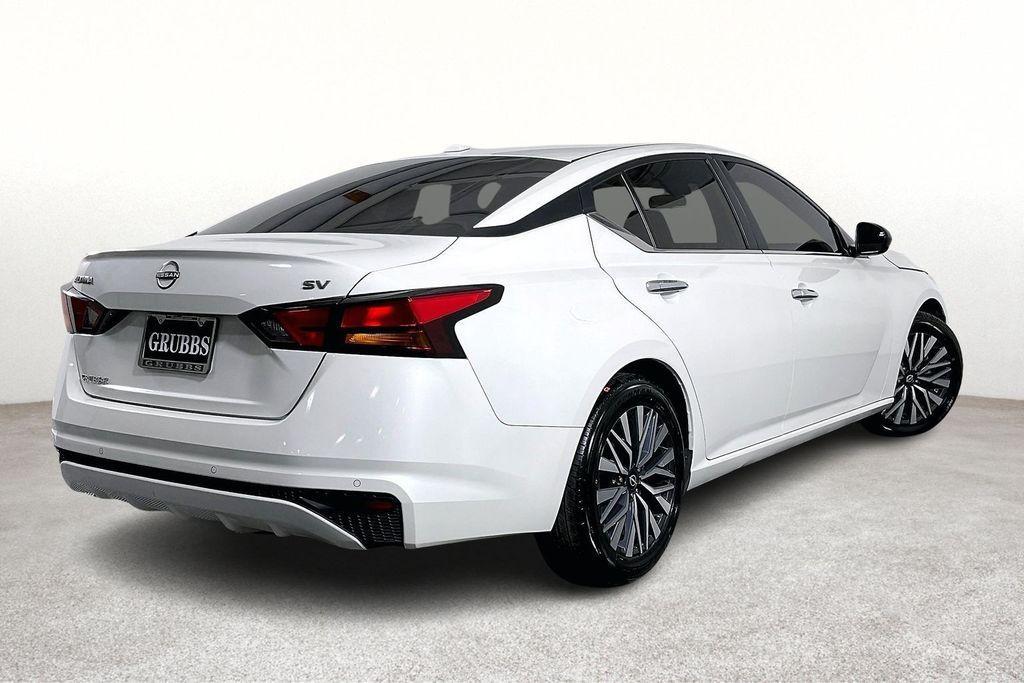 used 2024 Nissan Altima car, priced at $18,577