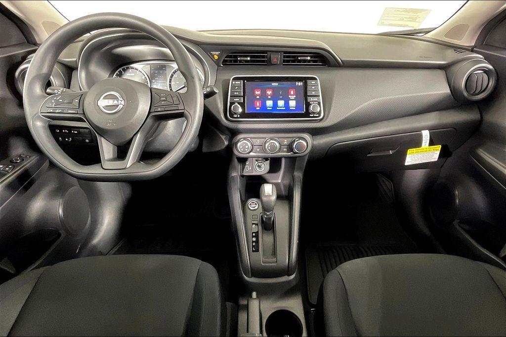 new 2025 Nissan Kicks Play car, priced at $19,882