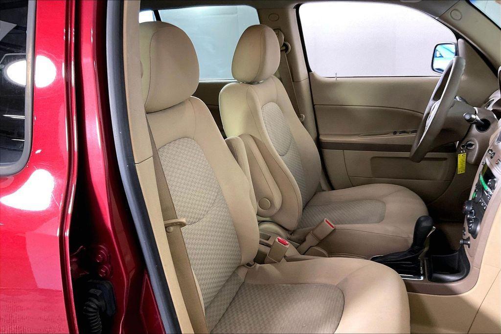 used 2009 Chevrolet HHR car, priced at $5,876