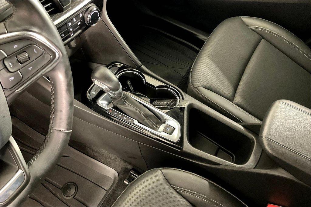 used 2024 Buick Encore GX car, priced at $21,250