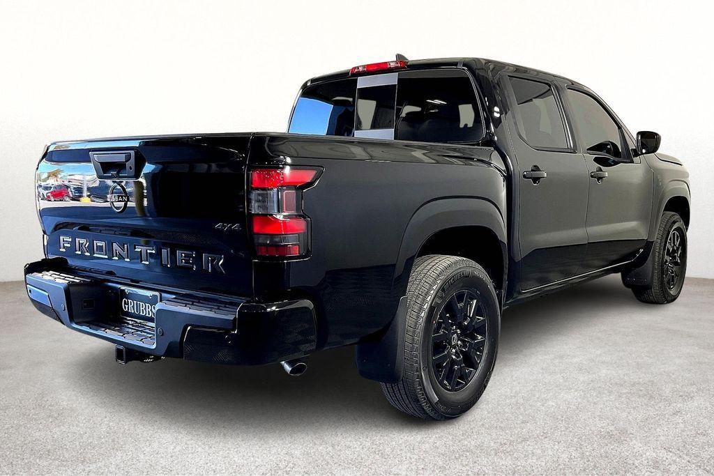 new 2026 Nissan Frontier car, priced at $38,542