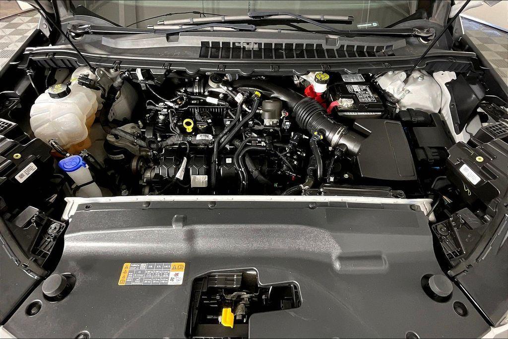 used 2021 Ford Edge car, priced at $22,394