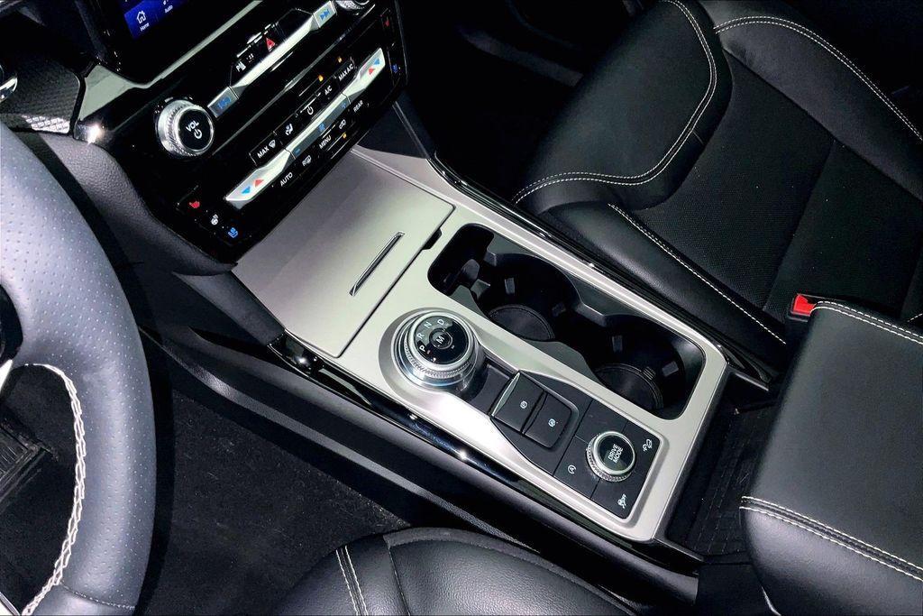 used 2024 Ford Explorer car, priced at $45,876