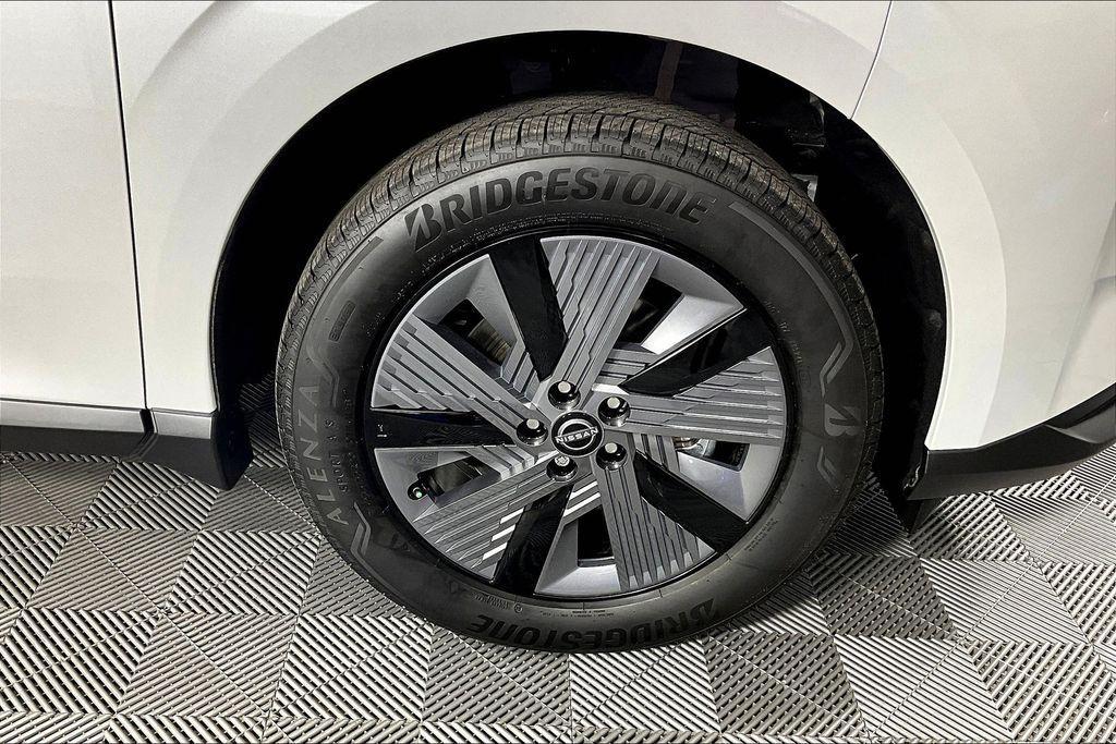 new 2025 Nissan Murano car, priced at $39,922