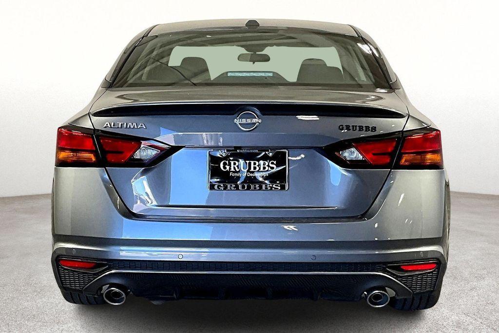 new 2025 Nissan Altima car, priced at $27,678