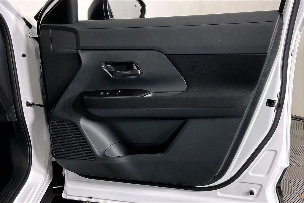 new 2026 Nissan Kicks car, priced at $23,971