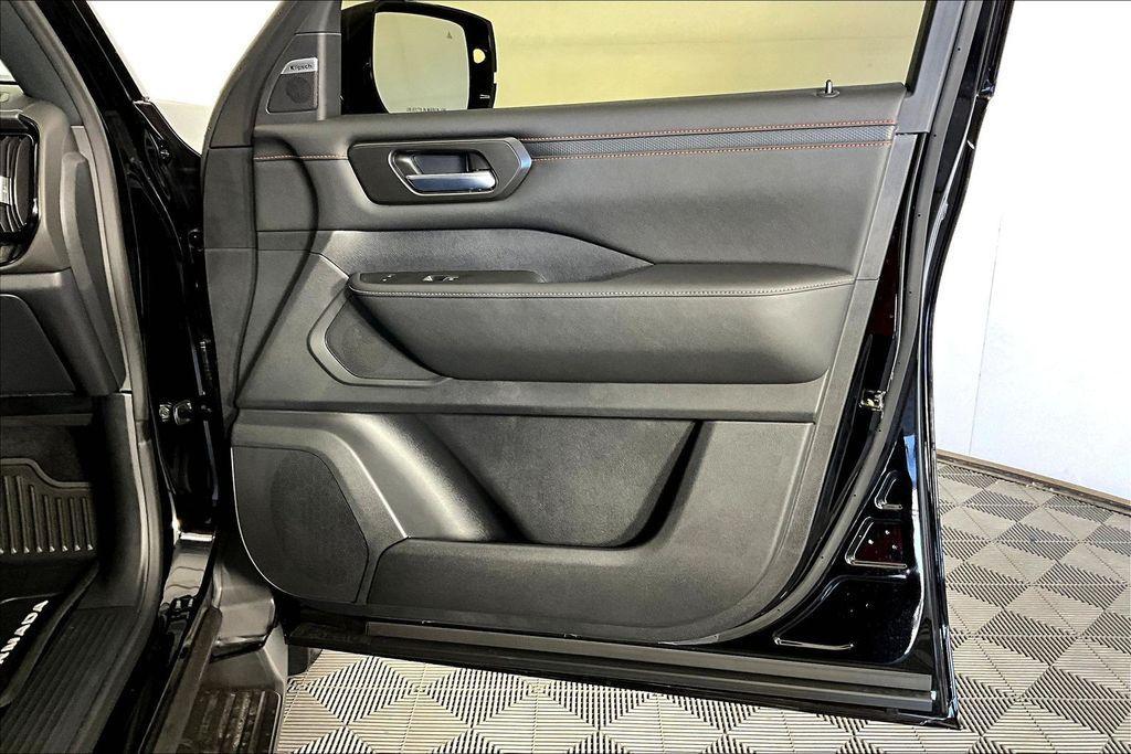 new 2026 Nissan Armada car, priced at $71,044