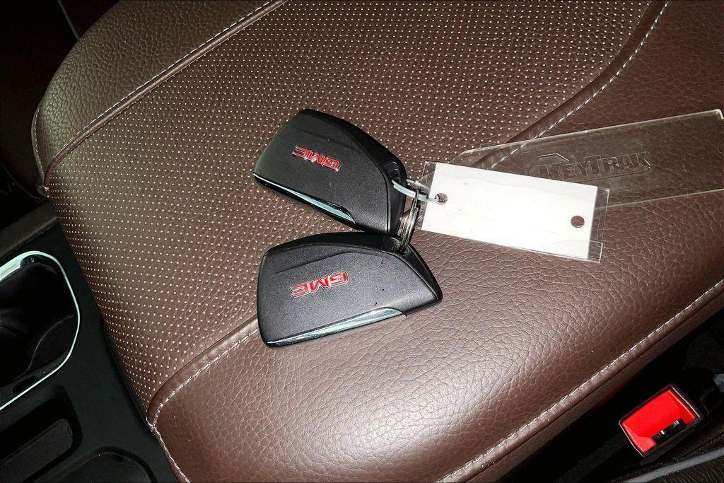 used 2023 GMC Sierra 1500 car, priced at $50,896