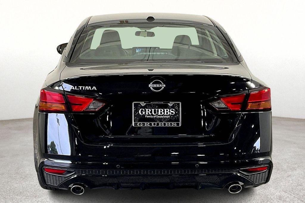 new 2025 Nissan Altima car, priced at $27,678