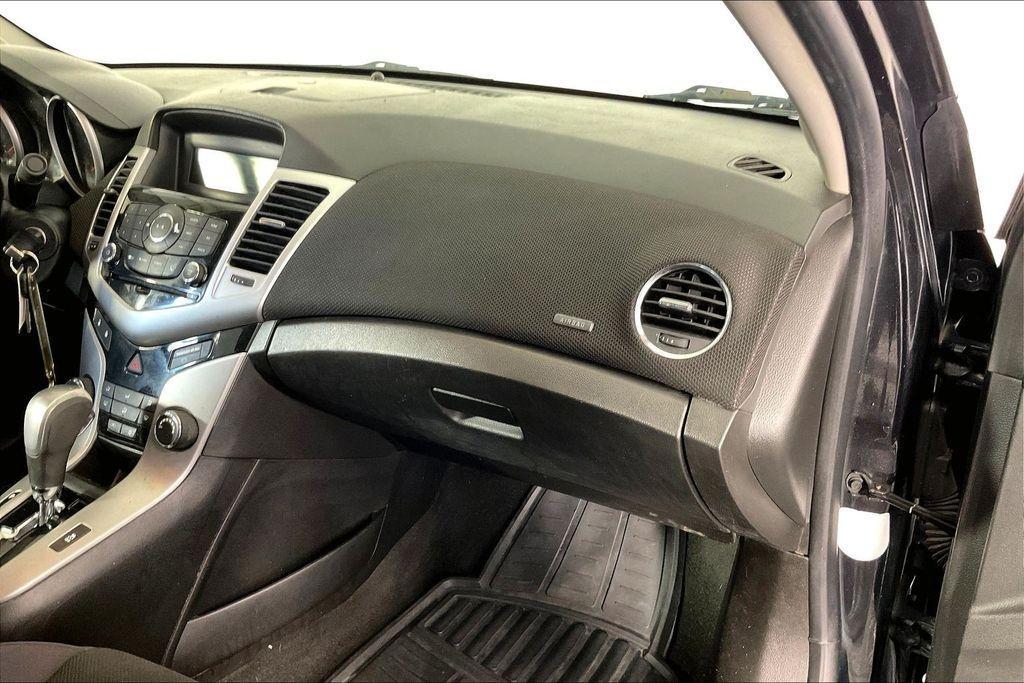 used 2013 Chevrolet Cruze car, priced at $5,576
